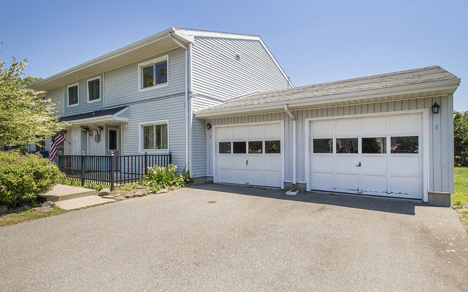 NAVSTA Newport Homes Rental Homes in Middletown, RI Photos